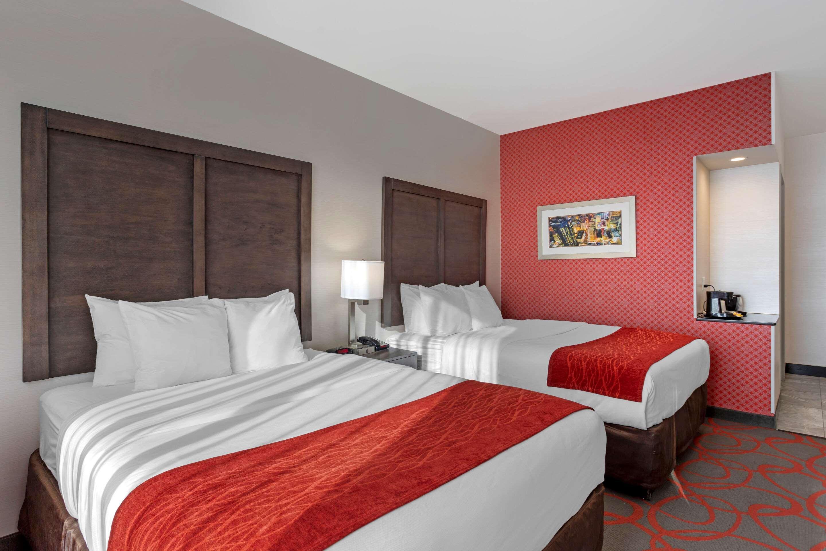Comfort Inn & Suites Near Stadium New York Eksteriør billede